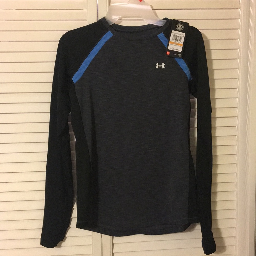 NWT Under Armour fitted cold gear shirt size Small